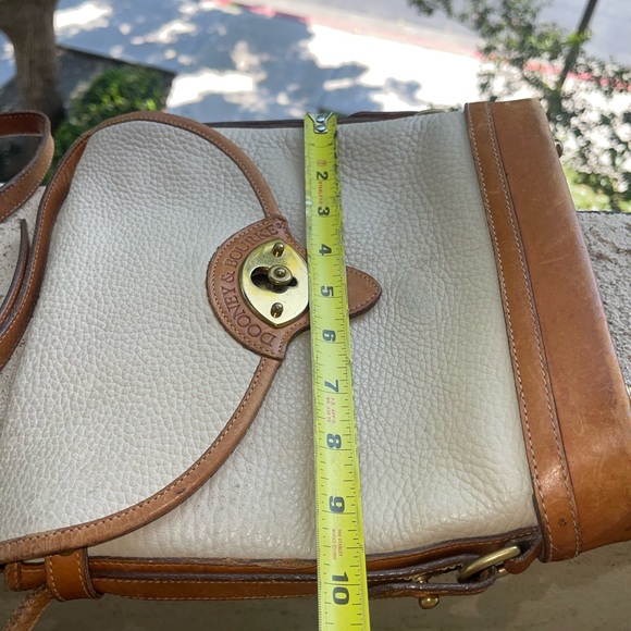 Leather crossbody bag - Picture 12 of 13